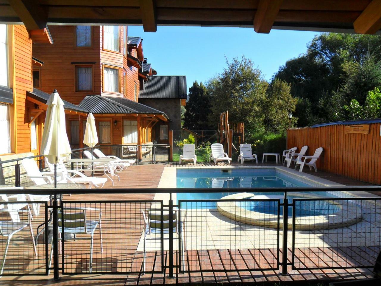 hostel del Pellin San Martín de los Andes Exterior foto